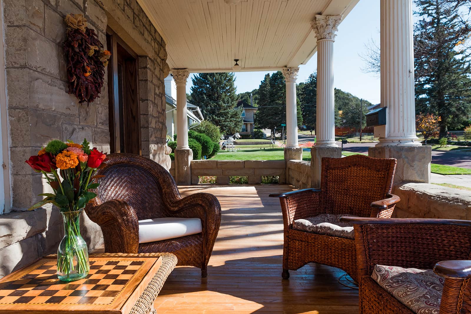 Vacation Home Upscale Great Location, Dog Friendly